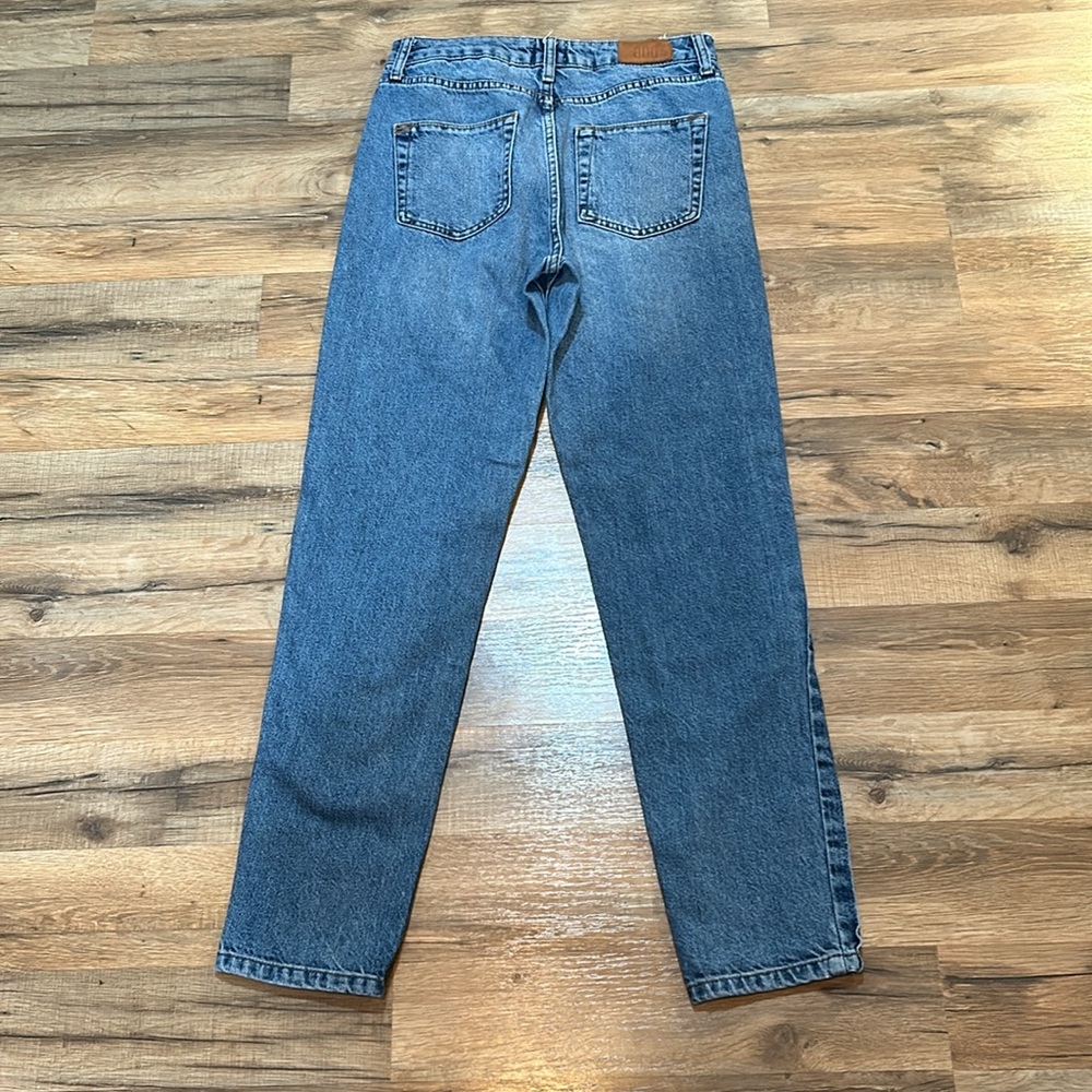 BDG WOMENS HIGH RISE PINTUCK MOM JEANS BLUE SIZE W25 L32 - Picture 2 of 10